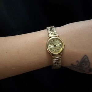 Varsales Gold-Tone Watch with Elegant Dial